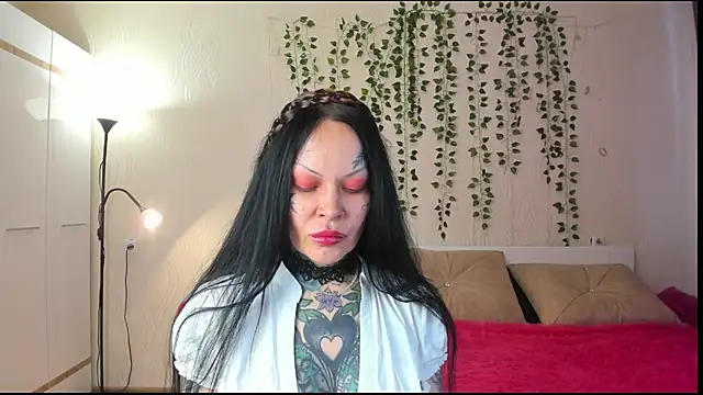 Megan Black Moon online show from 24, 9, 2025