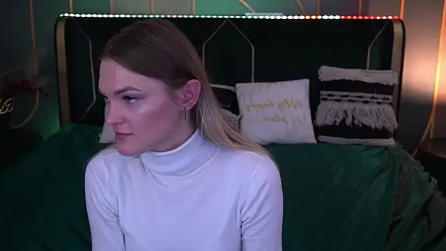 KateSly online show from 5, 11, 2025