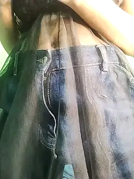 Queen-Amelia online show from 5, 12, 2024