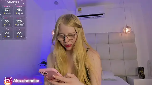 Snapshot of Alexa_Handler chatting on 5, 7, 2026 Alexa Handler online show from 5, 7, 2026