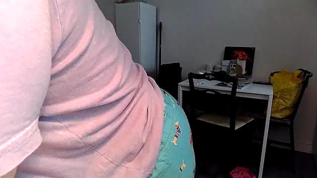 Kittyymaze1 online show from 12, 1, 2026