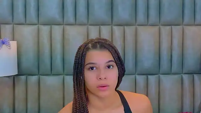 TiaraRosse online show from 10, 2, 2026