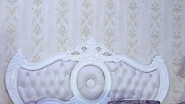 TiaraRosse online show from 19, 3, 2025