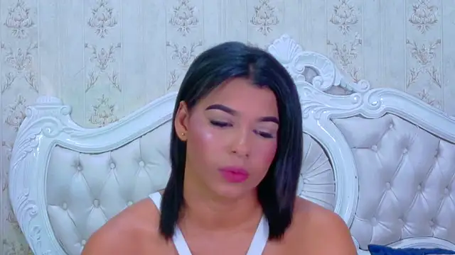 TiaraRosse online show from 9, 10, 2025