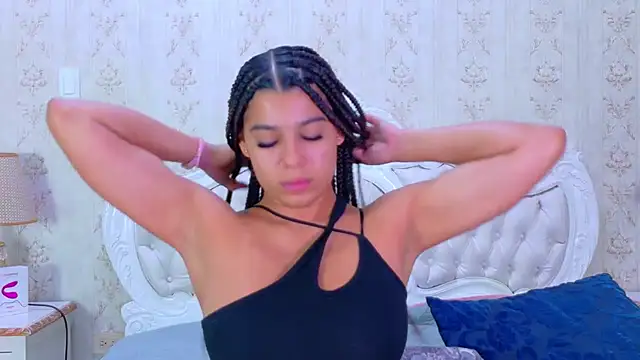 TiaraRosse online show from 10, 9, 2025