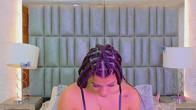 Snapshot of TiaraRosse chatting on 12, 6, 2026 TiaraRosse online show from 12, 6, 2026