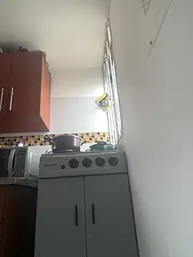 Cafeziitha02 online show from 16, 12, 2025