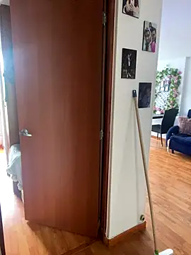 Cafeziitha02 online show from 4, 11, 2025