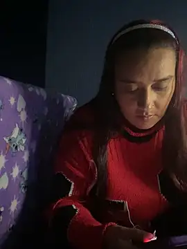 Cafeziitha02 online show from 18, 10, 2025