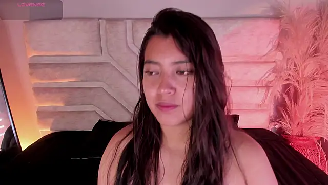 Rebeca Williams  online show from 4, 11, 2025