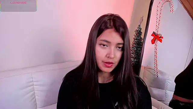 Rebeca Williams  online show from 3, 12, 2025