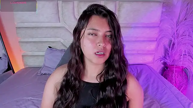 Rebeca Williams  online show from 10, 11, 2025