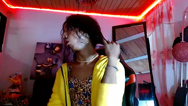 Snapshot of Maidi_ chatting on 12, 9, 2025 Maidi online show from 12, 9, 2025