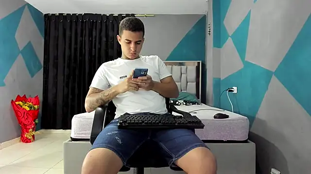 simookeler online show from 28, 2, 2025