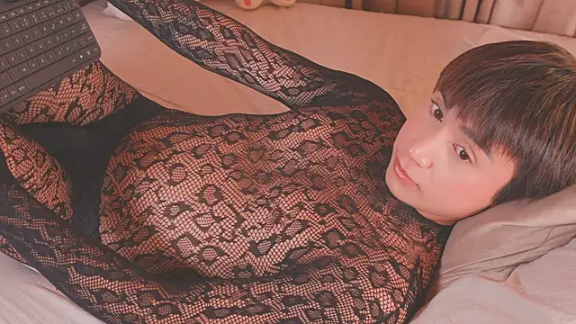 Snapshot of SweetHanson chatting on 15, 2, 2026 SweetHanson online show from 15, 2, 2026