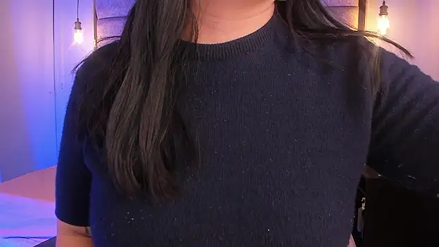 EmaJames25 online show from 9, 1, 2026