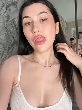 LushLuna online show from 27, 3, 2026