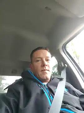 Bigtater1999 online show from 18, 12, 2025