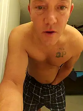 Bigtater1999 online show from 19, 10, 2025