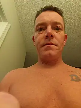 Bigtater1999 online show from 2, 10, 2025