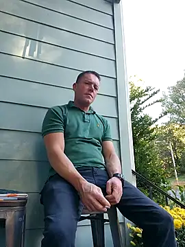 Bigtater1999 online show from 4, 10, 2025