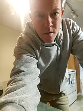 Snapshot of Bigtater1999 chatting on 5, 2, 2026 Bigtater1999 online show from 5, 2, 2026