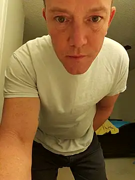 Bigtater1999 online show from 12, 11, 2025