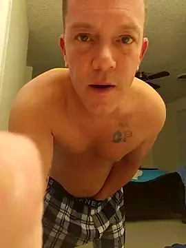 Bigtater1999 online show from 8, 10, 2025