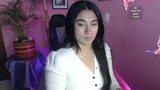 Snapshot of bunnyemilyrose36 chatting on 3, 12, 2025 bunnyemilyrose36 online show from 3, 12, 2025