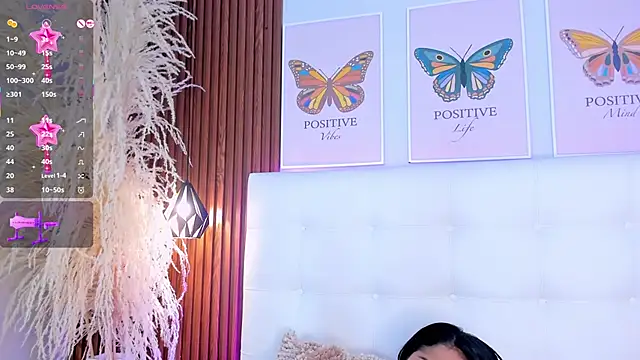 aashley jones online show from 6, 3, 2025