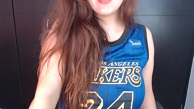 AdharaLujan online show from 30, 1, 2025