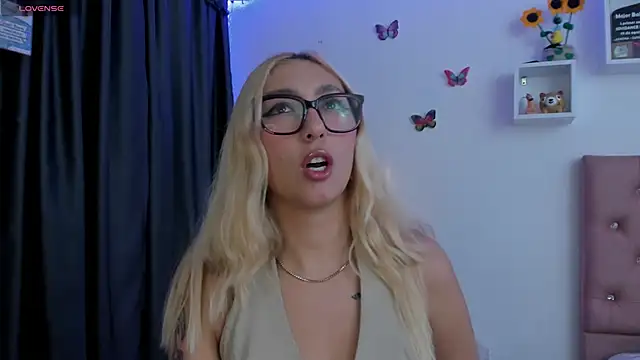 Soffy-brooks online show from 15, 5, 2026