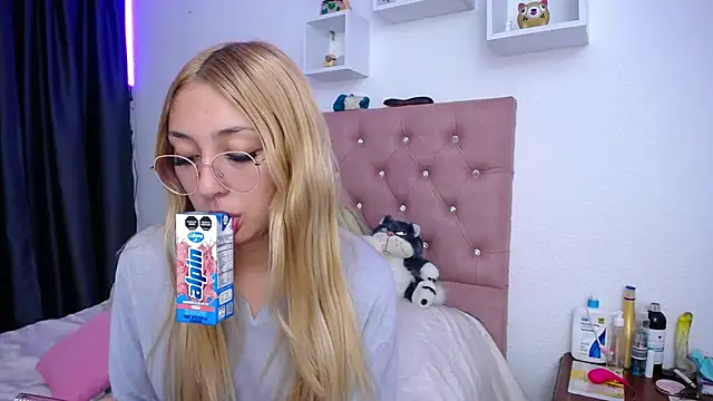 Soffy-brooks online show from 12, 10, 2025