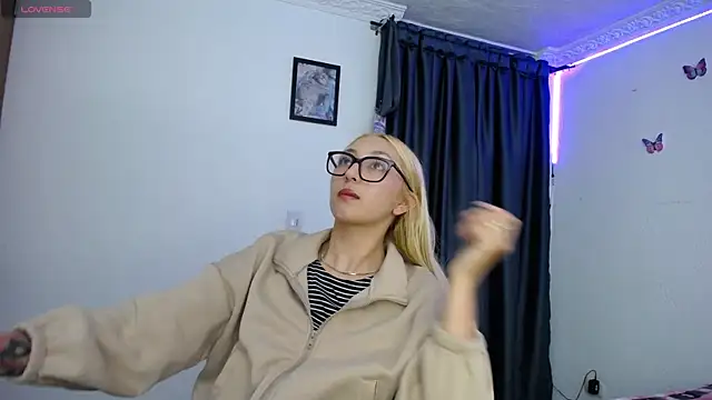 Soffy-brooks online show from 12, 4, 2026