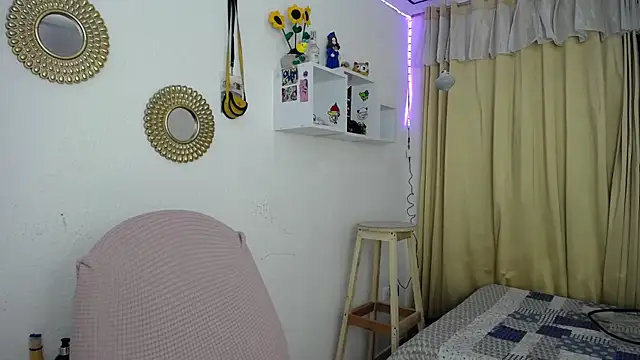 Soffy-brooks online show from 21, 1, 2025