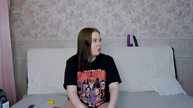 BettyCherryX online show from 9, 12, 2024