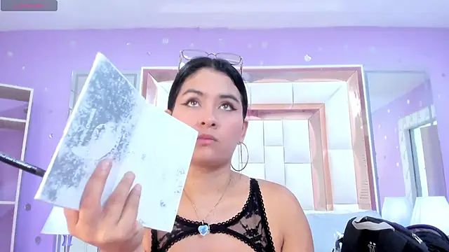 scarlette 15  online show from 28, 3, 2026