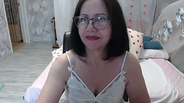 OlgaHottie online show from 15, 6, 2026