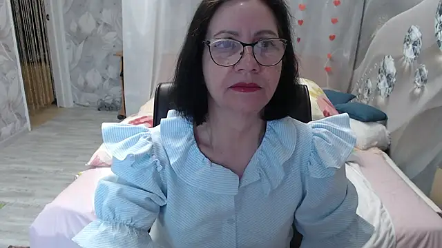 OlgaHottie online show from 10, 4, 2026