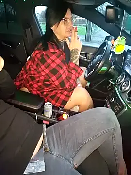 Anna Adrian tatto online show from 15, 12, 2024