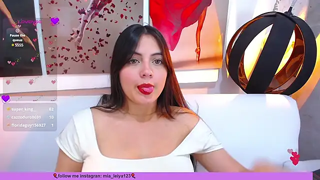 leiya 1303 online show from 6, 12, 2024