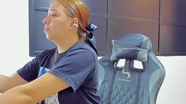 alma fenix online show from 9, 9, 2025