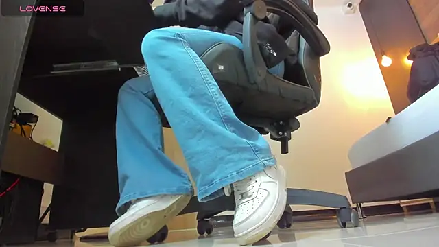 alma fenix online show from 30, 9, 2025