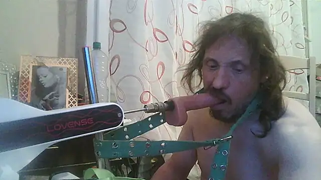 cyril020202 online show from 27, 3, 2026