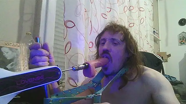 cyril020202 online show from 5, 12, 2025