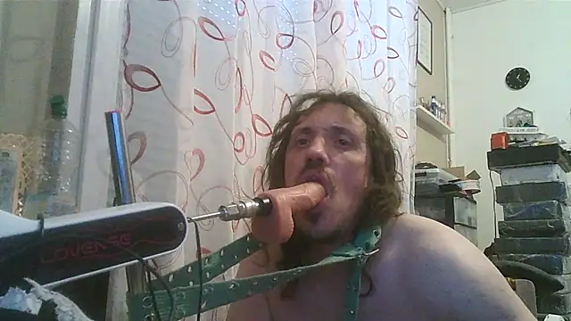 cyril020202 online show from 10, 3, 2026