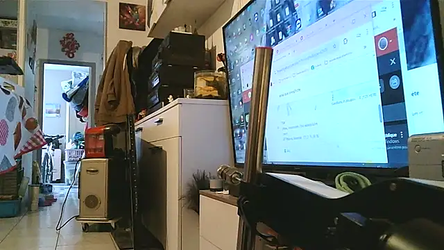 cyril020202 online show from 3, 10, 2025