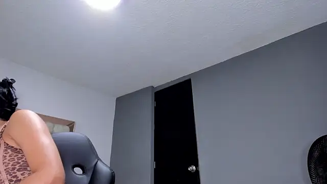 ZachaTompson online show from 15, 12, 2025