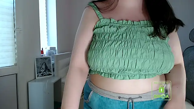 cute and hot online show from 12, 6, 2026