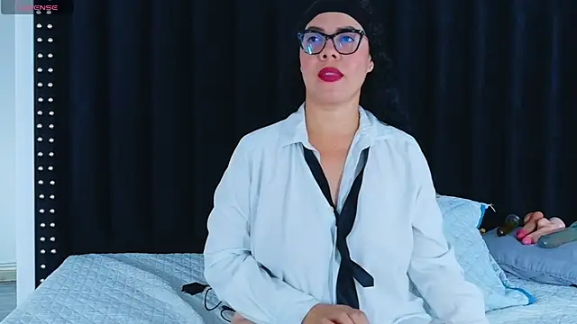 hotlatinateacher online show from 16, 3, 2026